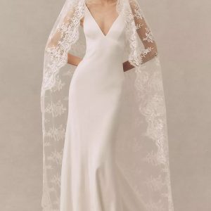 Alternative view of Cathedral Lace Veil